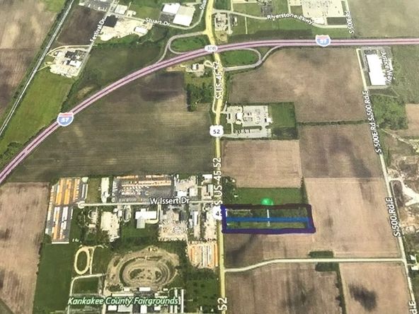3669 S. State Rt. 45-52, Kankakee, IL 60901